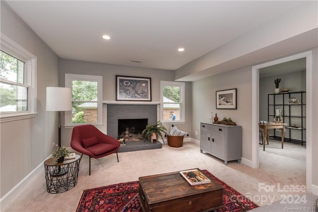 Montclaire - Residential Lease