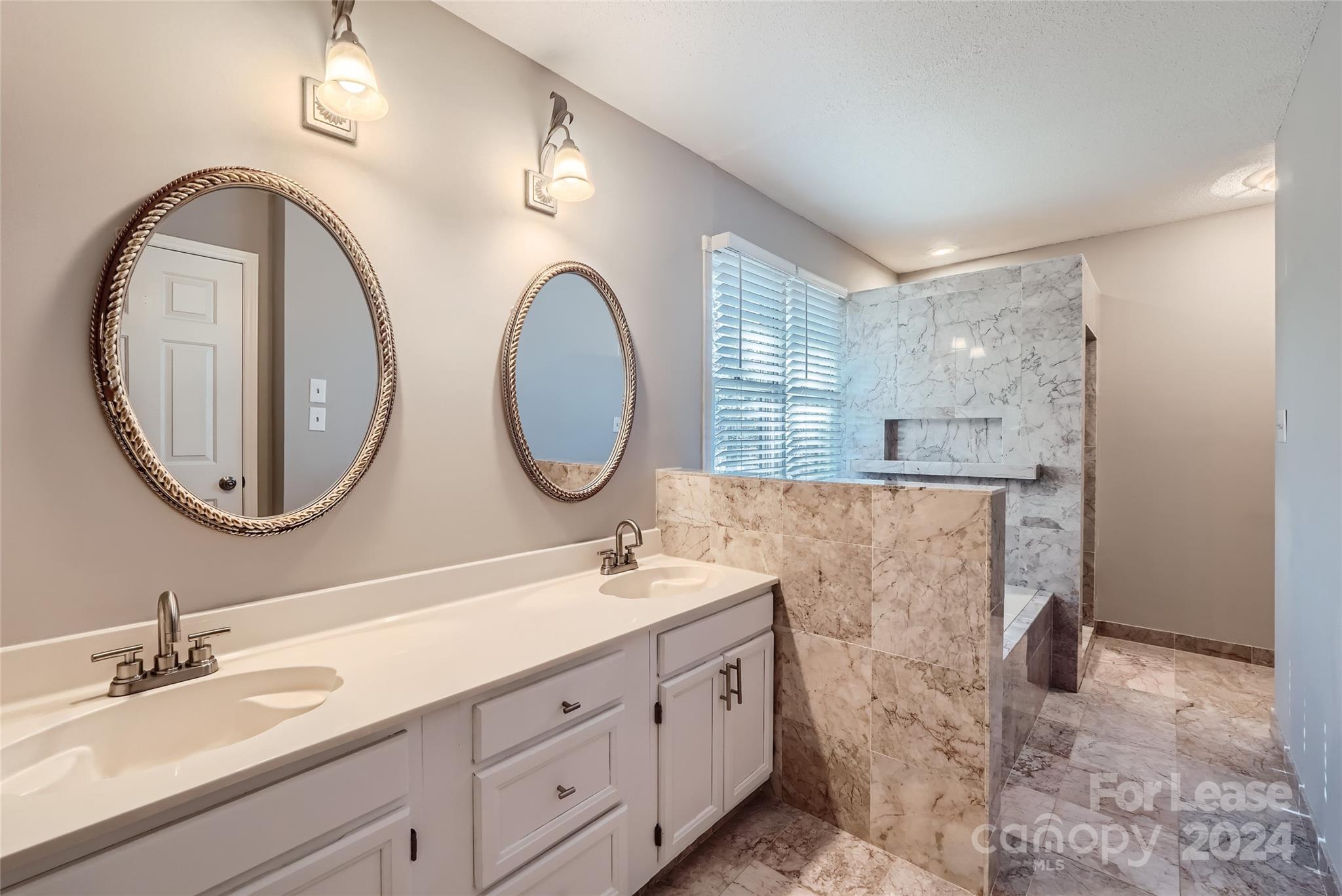 Withrow Downs - Residential Lease