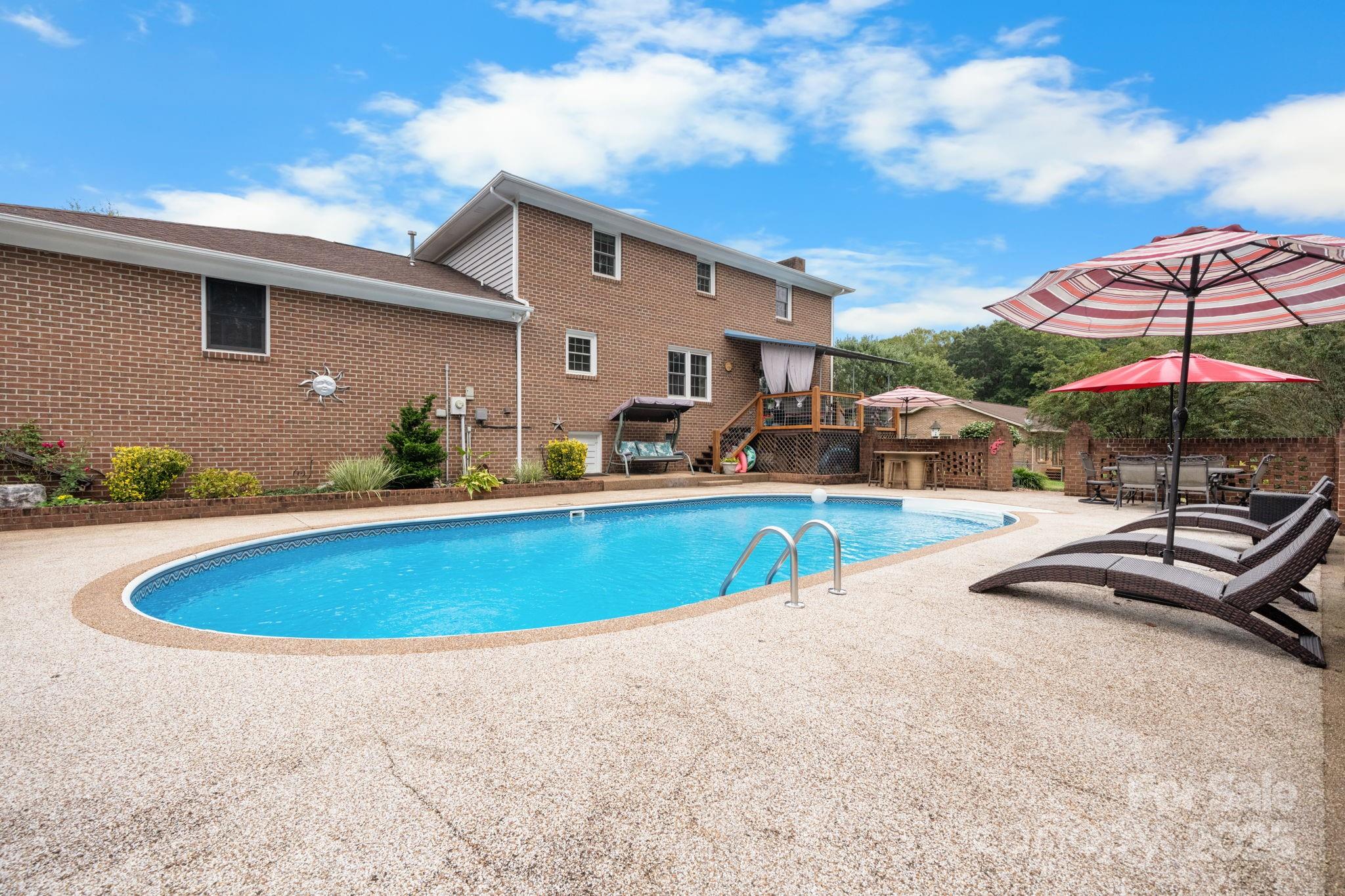 Oakmont Estates - Residential