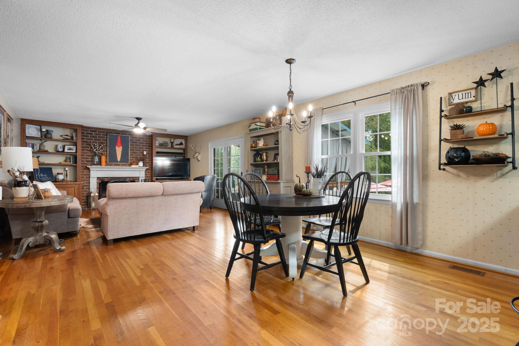 Oakmont Estates - Residential