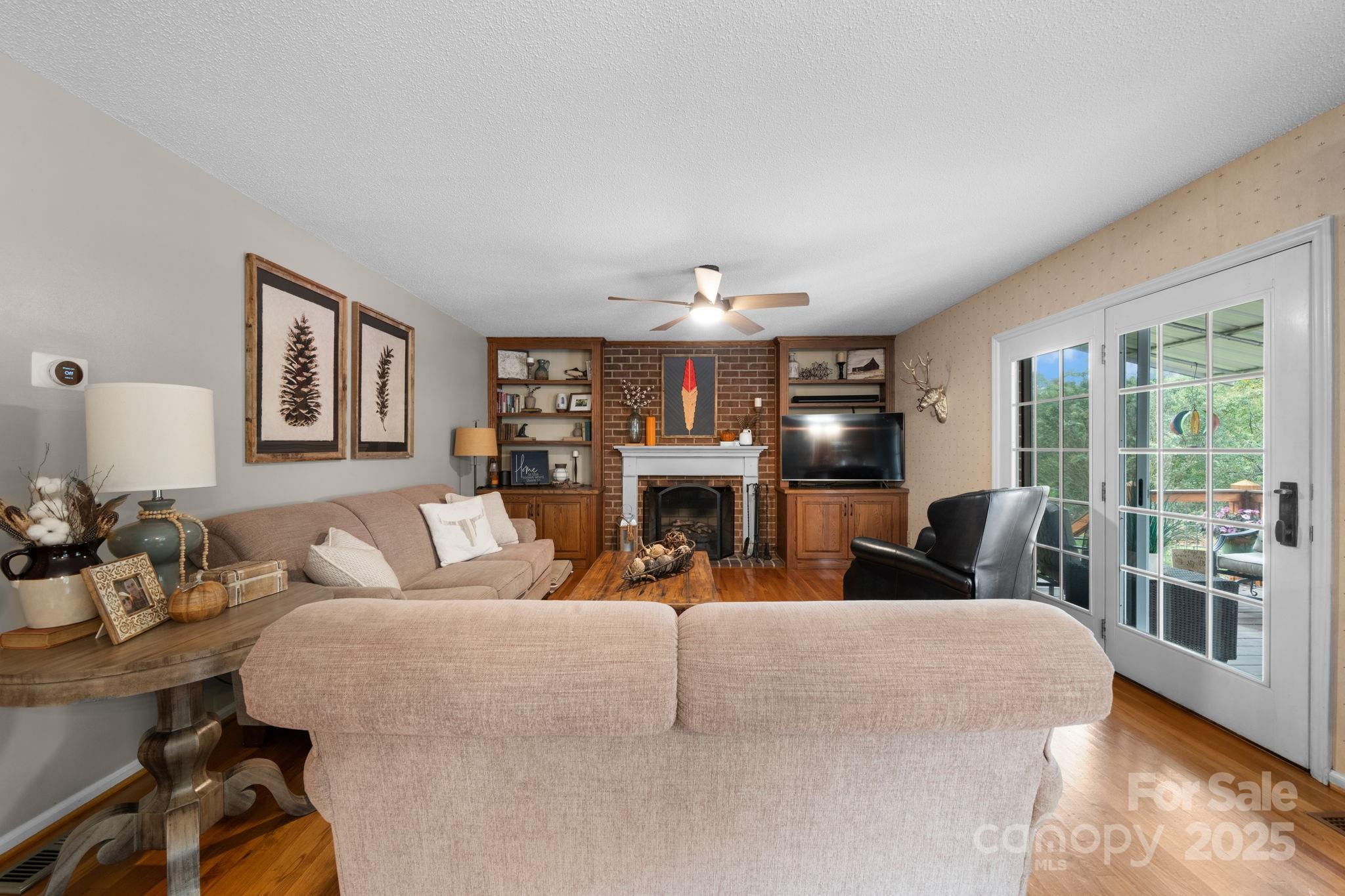 Oakmont Estates - Residential