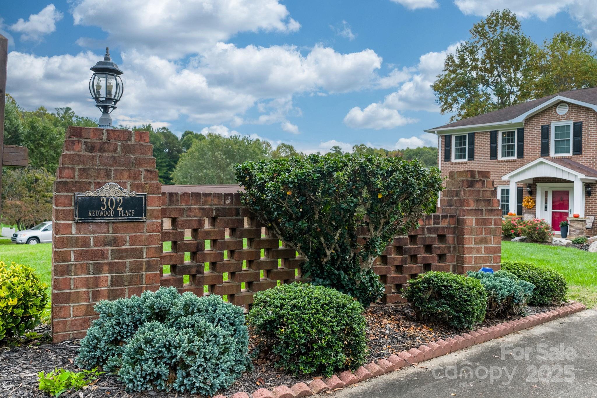 Oakmont Estates - Residential