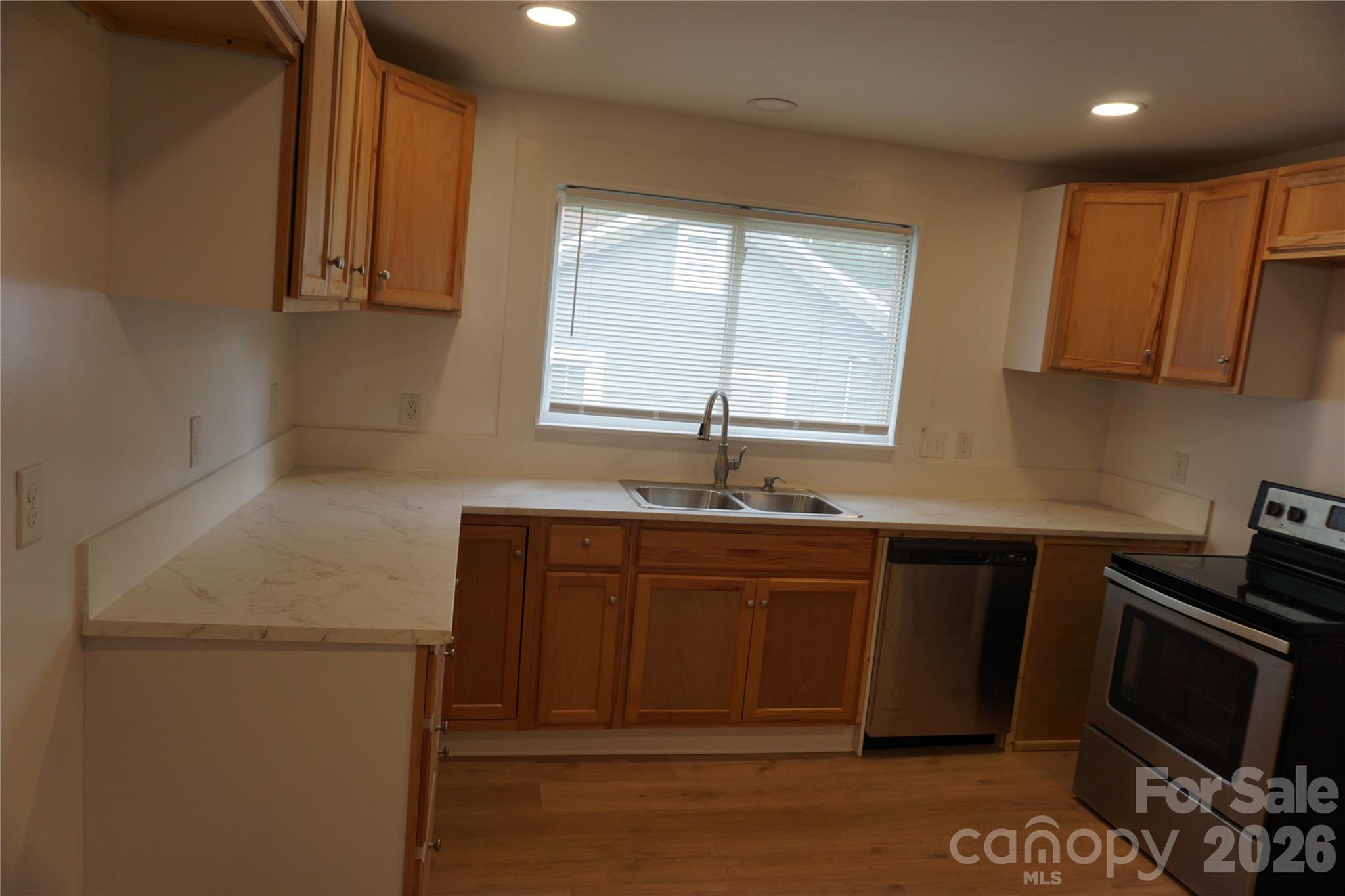 Oakwood Park - Residential