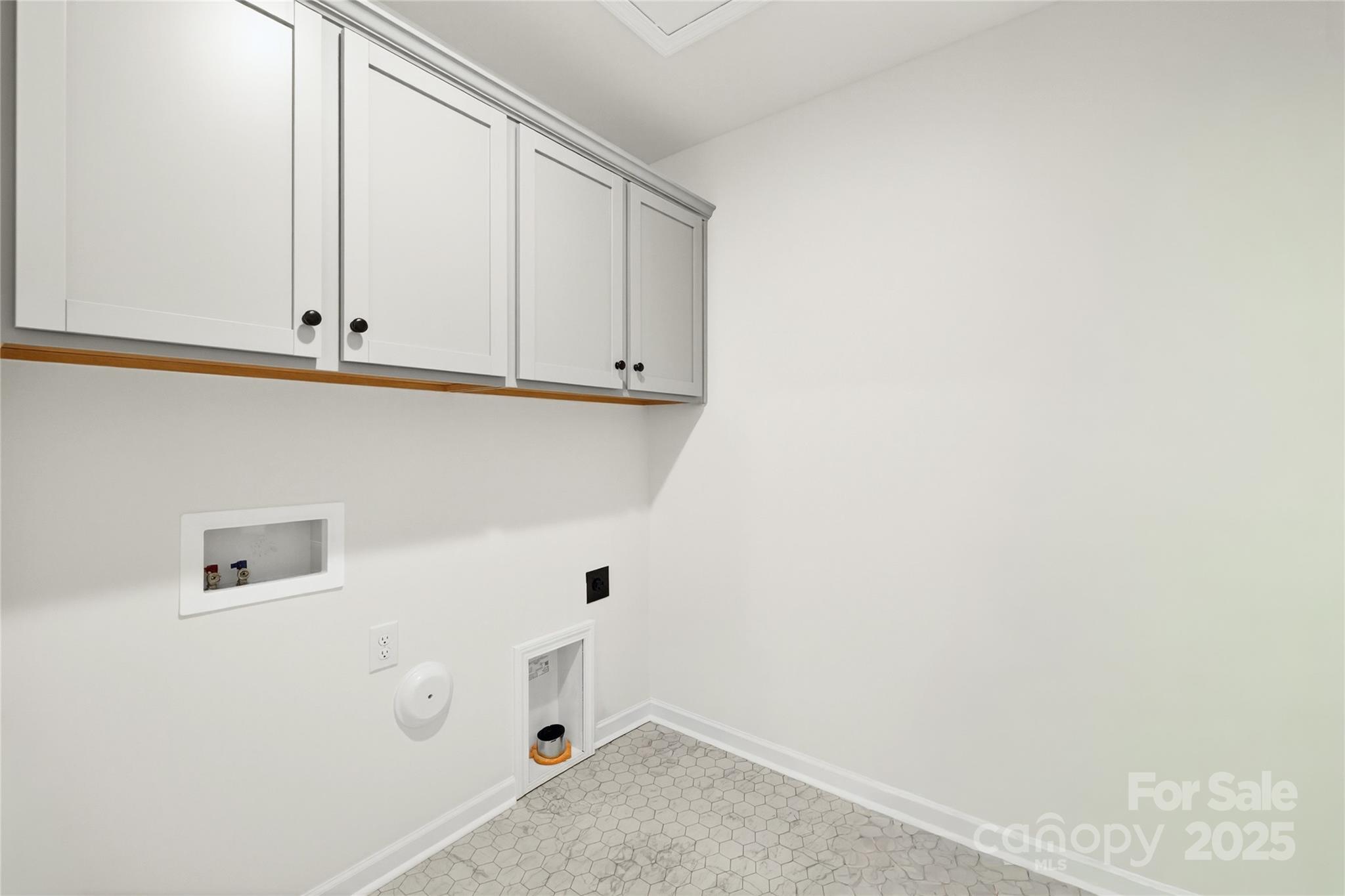 Edgewater - Residential