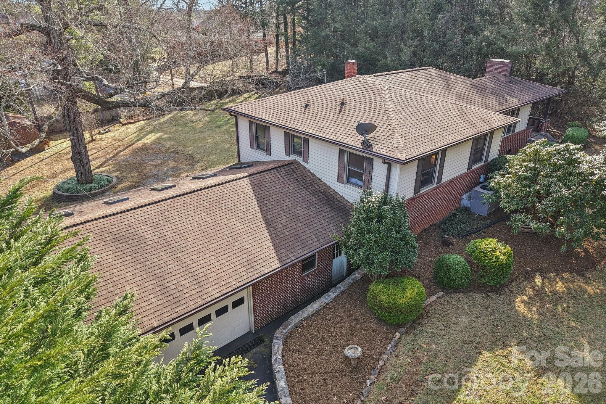 10 S Oak Forest Drive