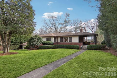 Photo of 10 S Oak Forest Drive, Asheville, NC 28803 (MLS # 4345853)