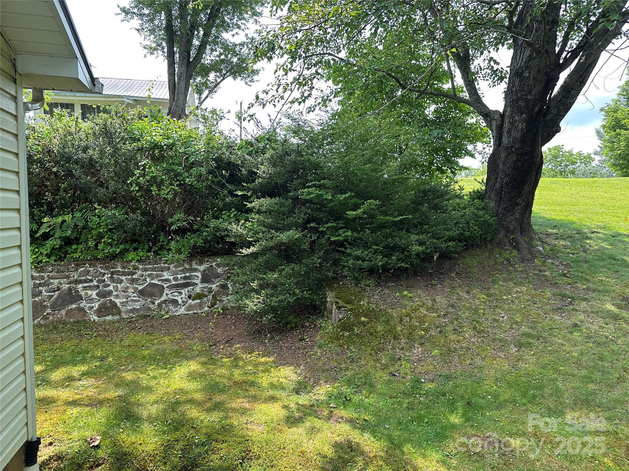 180 White Dogwood Lane