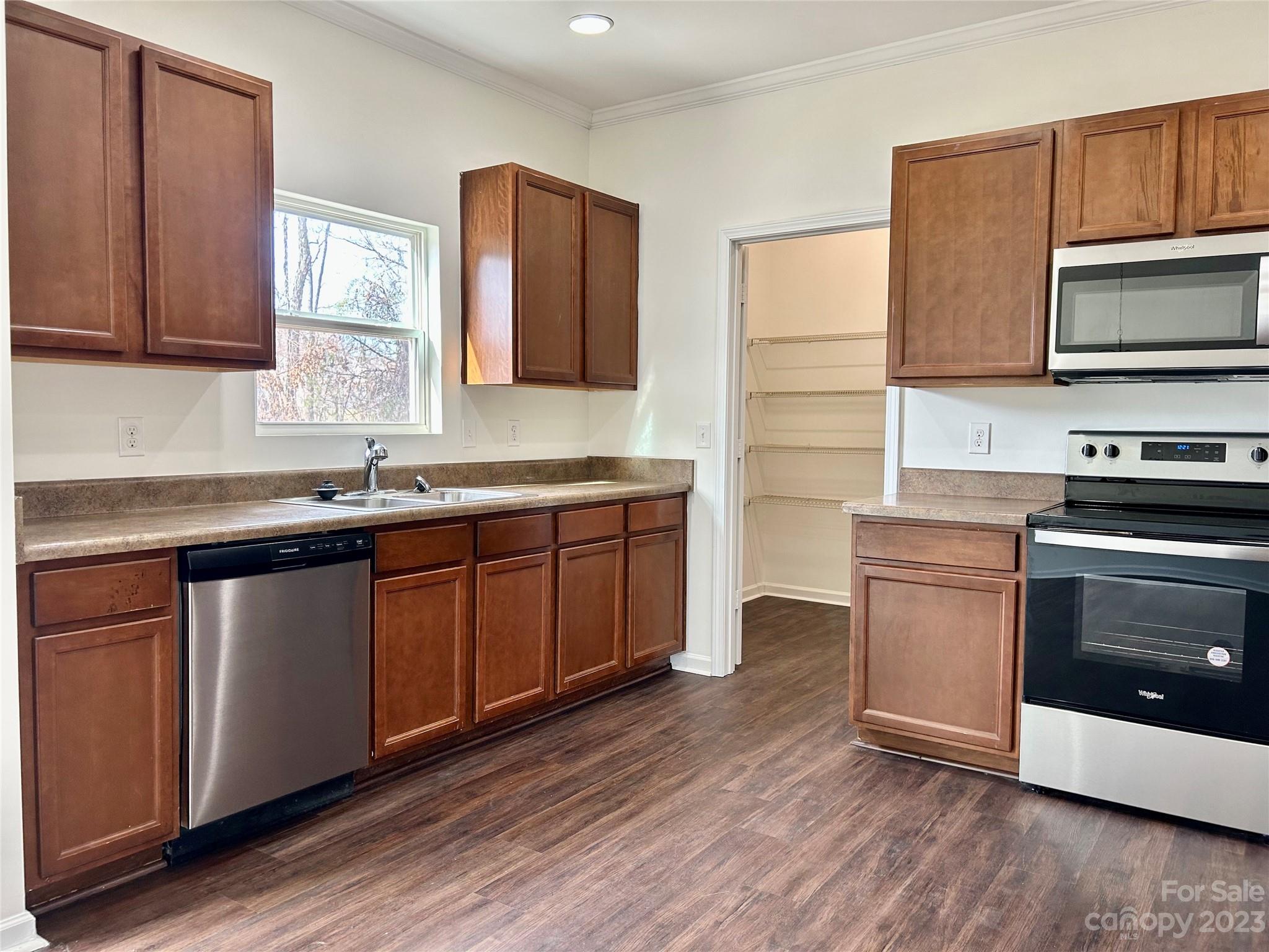 Willow Creek - Residential