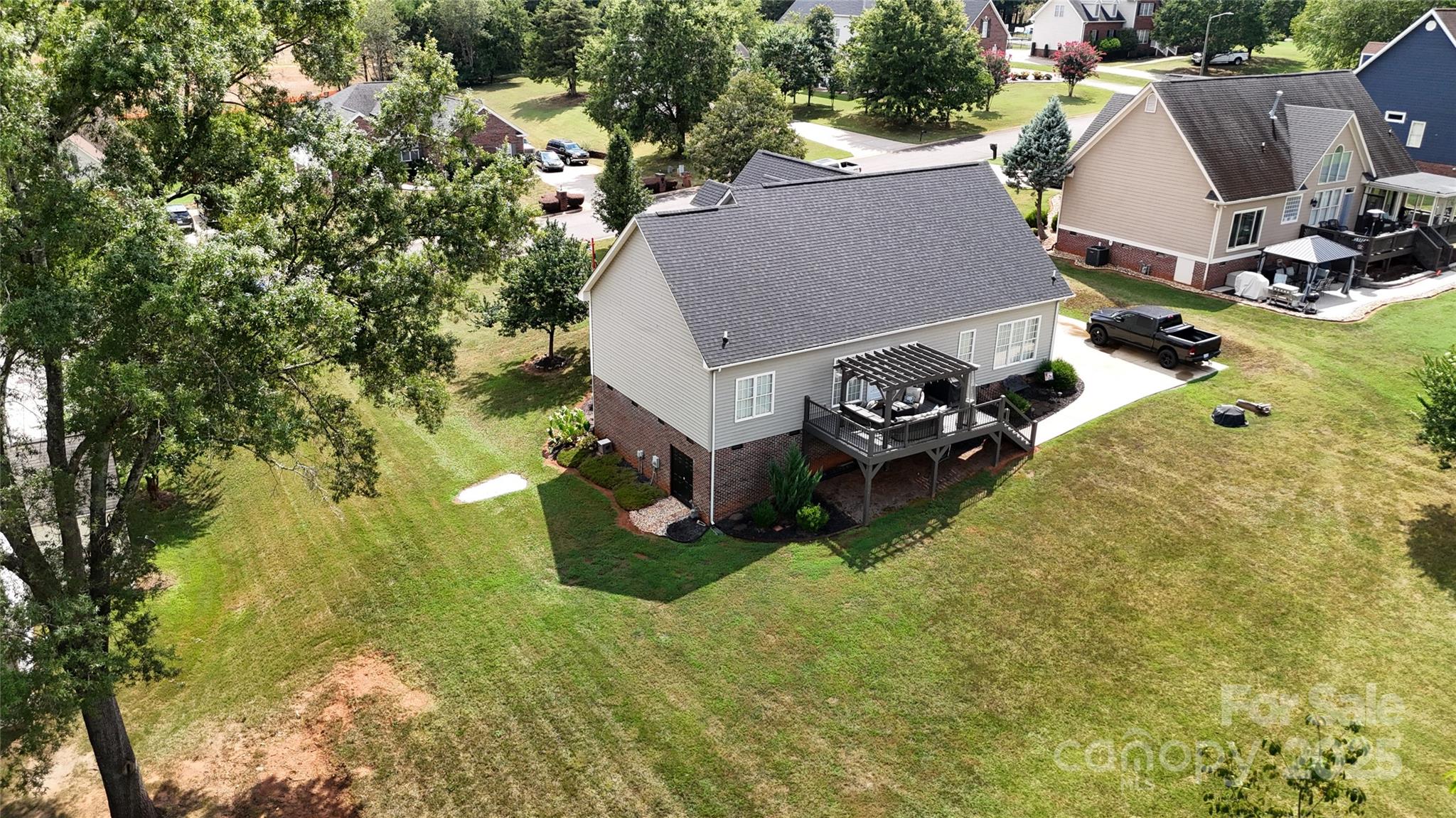 918 Huntington Hills Drive