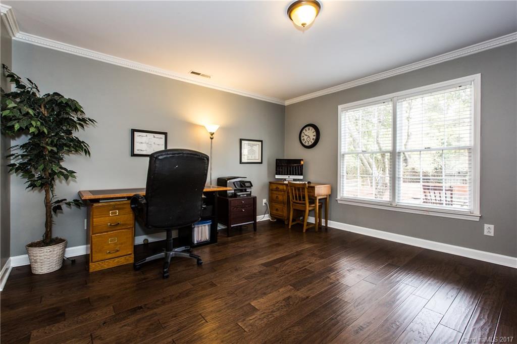 Hampton Green - Residential