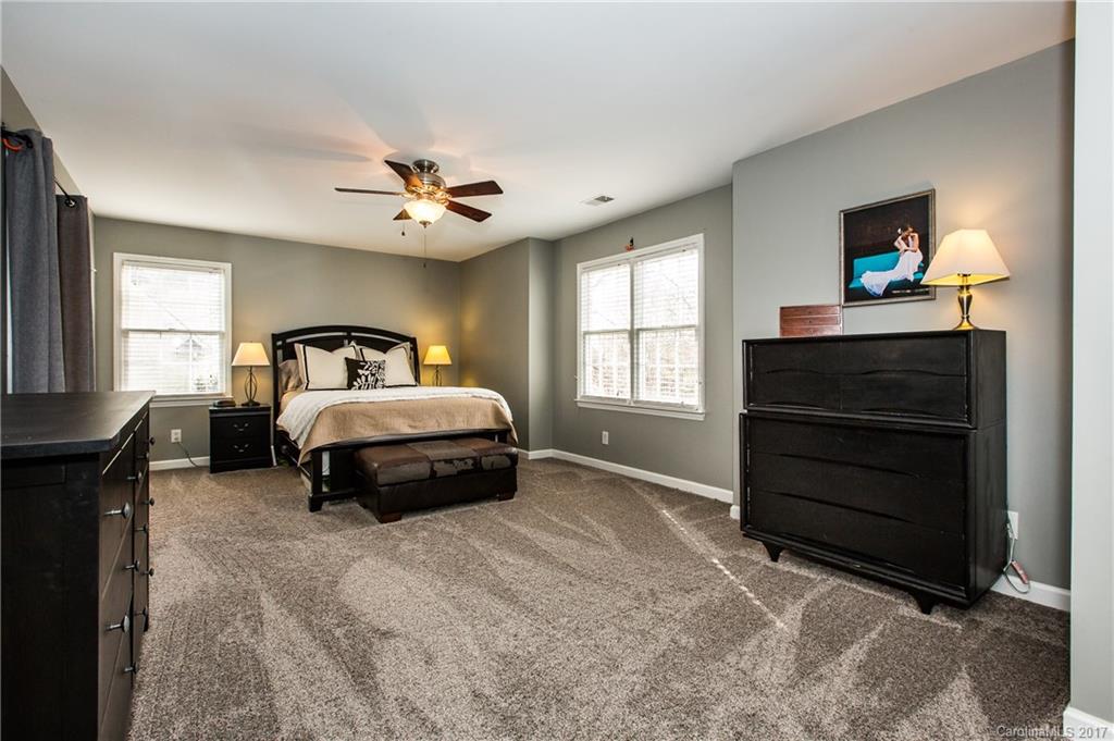 Hampton Green - Residential