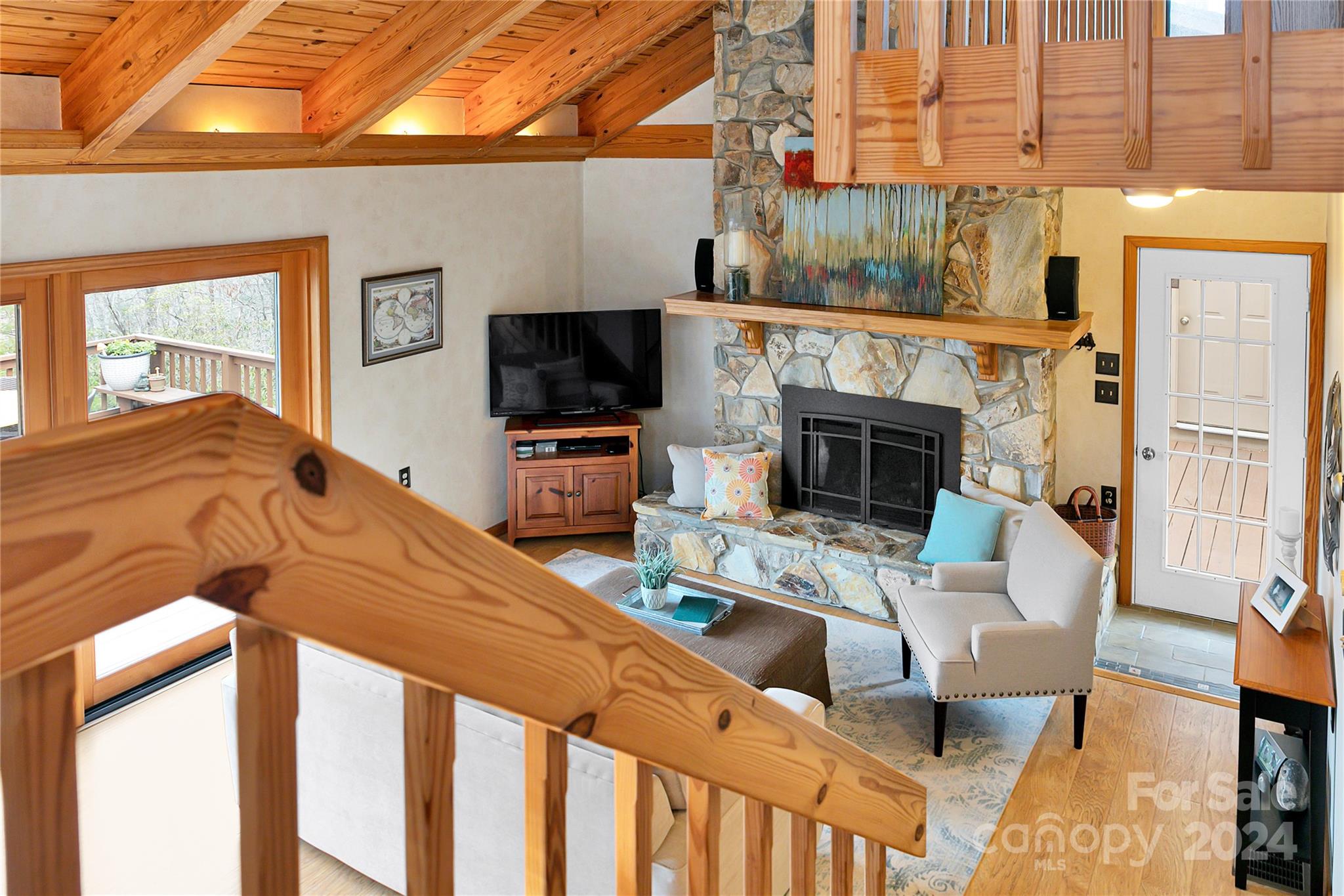 Lake Hondah - Residential