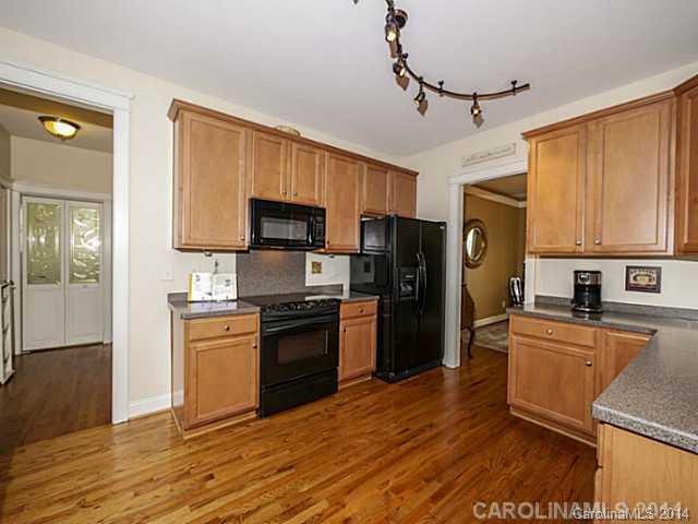 Lake Shore - Residential