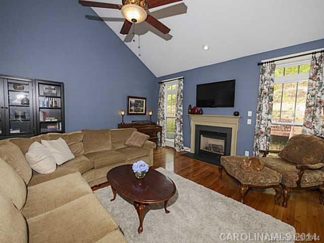 Lake Shore - Residential