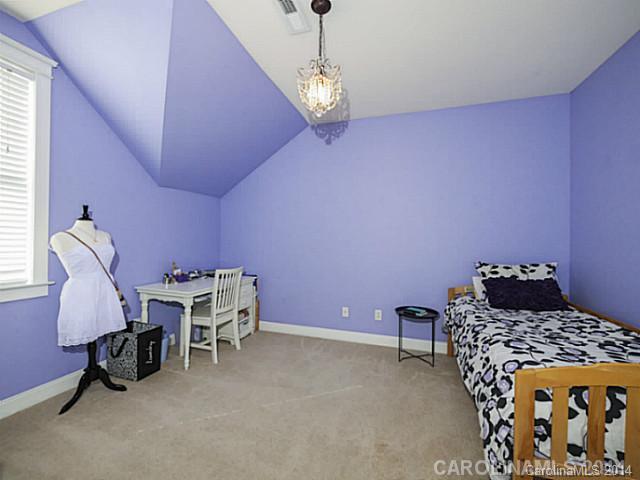 Lake Shore - Residential