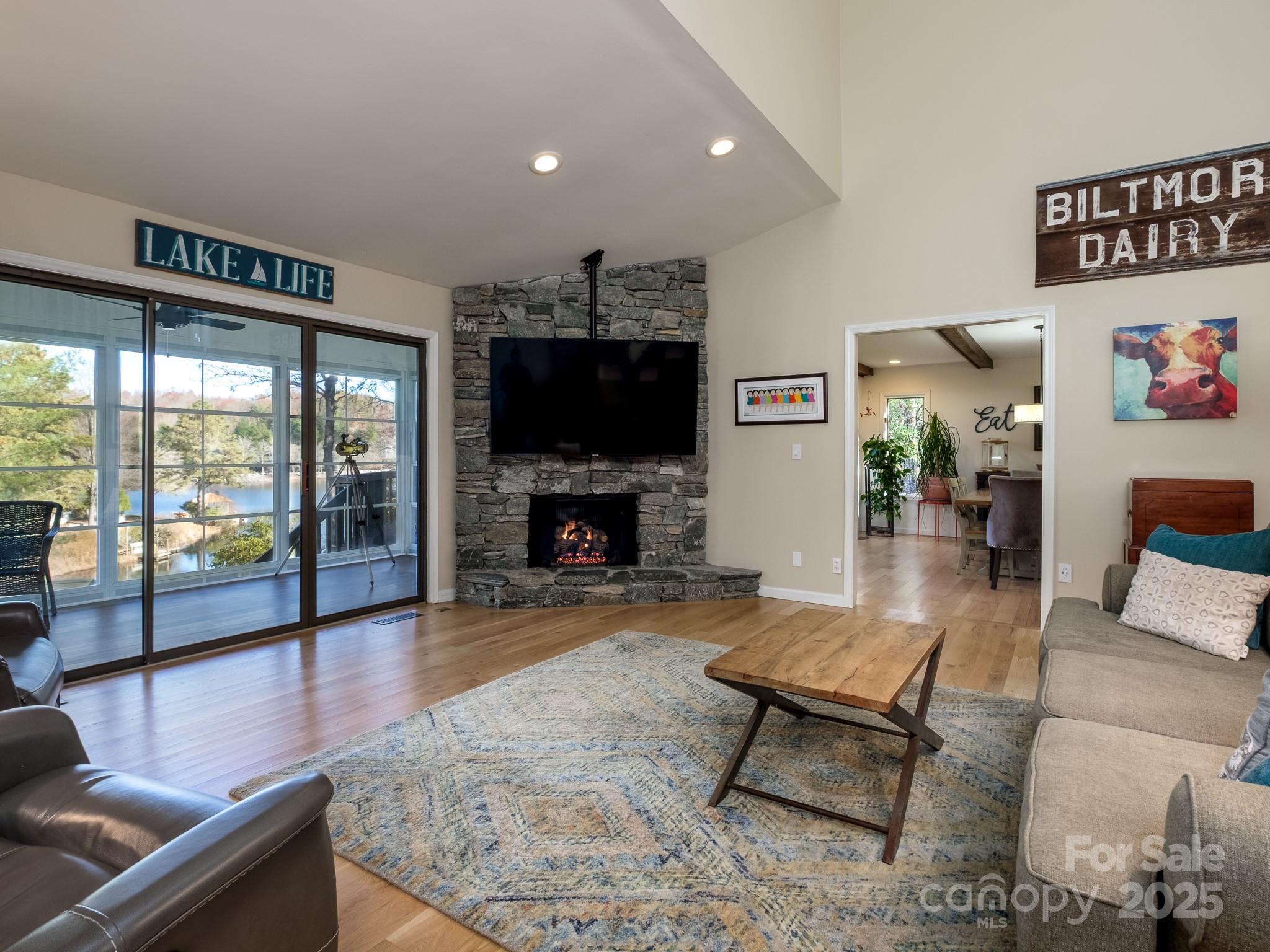 Connestee Falls - Residential