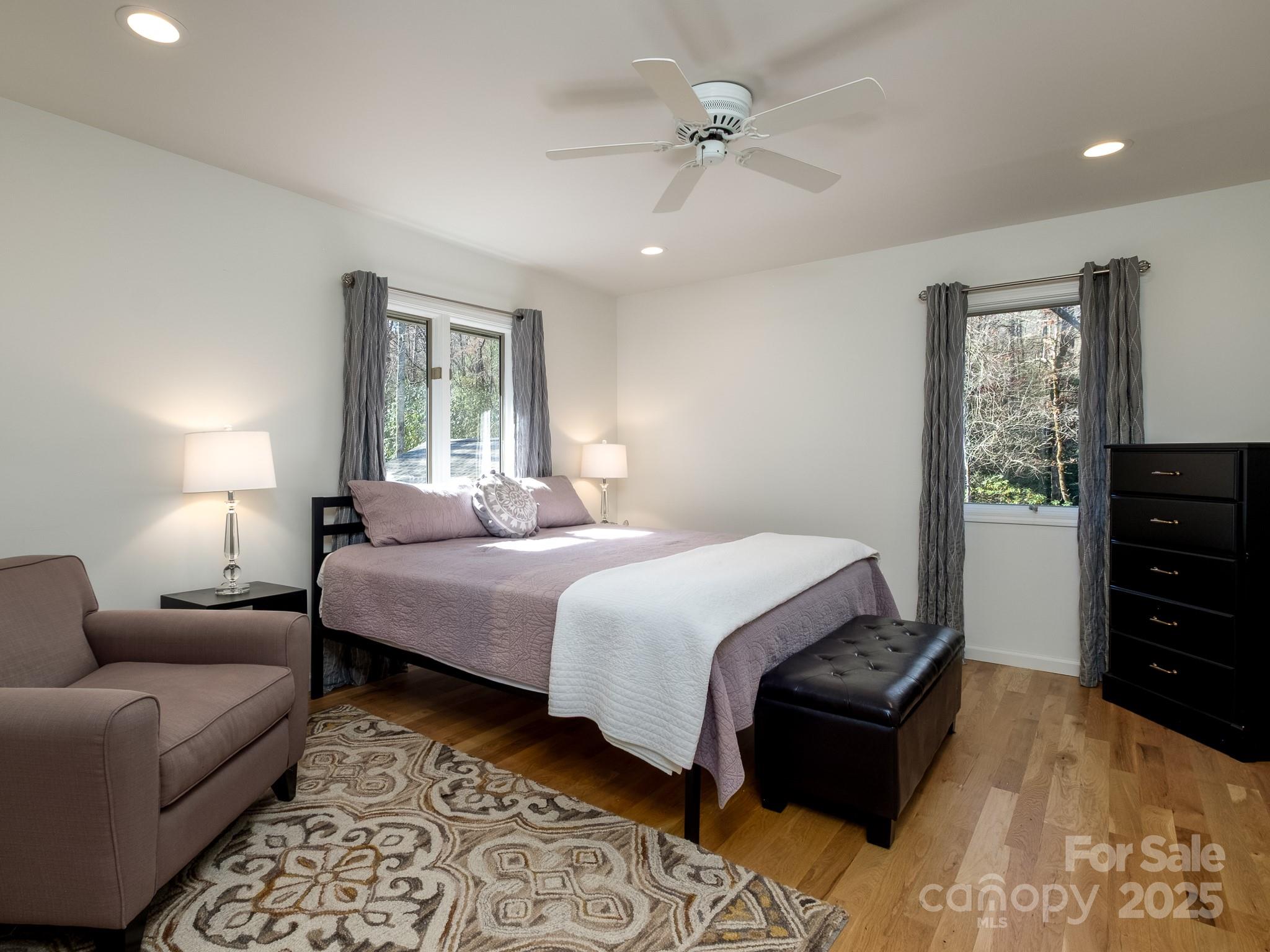 Connestee Falls - Residential