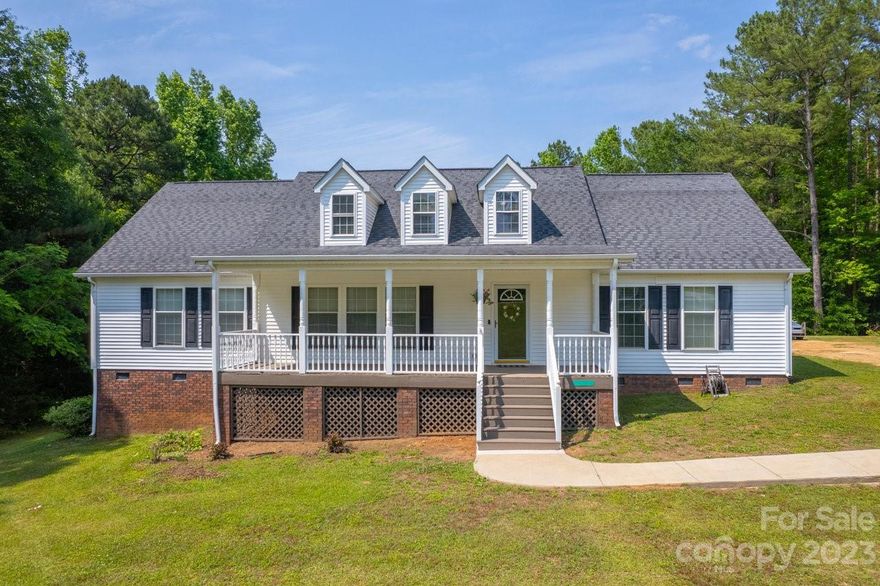 Situated on two acres of picturesque countryside, this home provides a true taste of rural living but also provides quick access to I-77. The spacious living room layout lends itself beautifully to both relaxation, entertaining, and plenty of natural light. The open-concept kitchen features a gas range, shiplap island, plenty of counter space, walk-in pantry, and spacious dining area. Two laundry room options. The spacious master bedroom has newly installed flooring. The large master bath contains a large garden tub and walk-in shower. There's 4 more generously sized bedrooms that feature walk-in closets, two additional full bathrooms and a large open area upstairs for a playroom/media room. Fiber internet is available. There are 3 brand new Hvac systems installed in last 2 years, including the garage. The garage is 1000 sq ft ,30×35 ft, 14 ft high with 6 inches of concrete, along with a 200 amp power supply and air compressor.