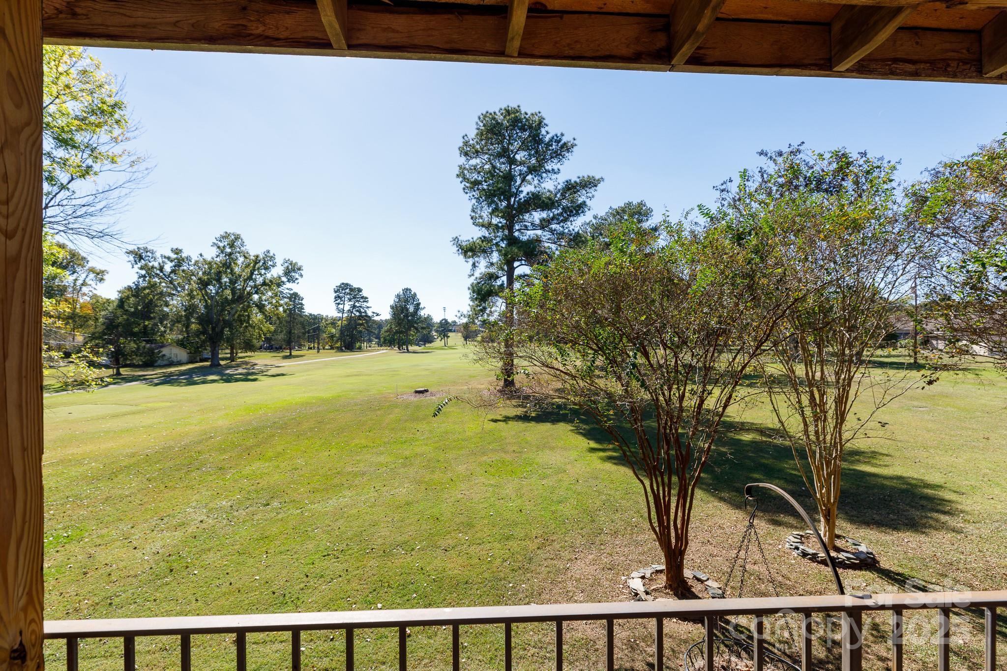 Country Club Estates - Residential