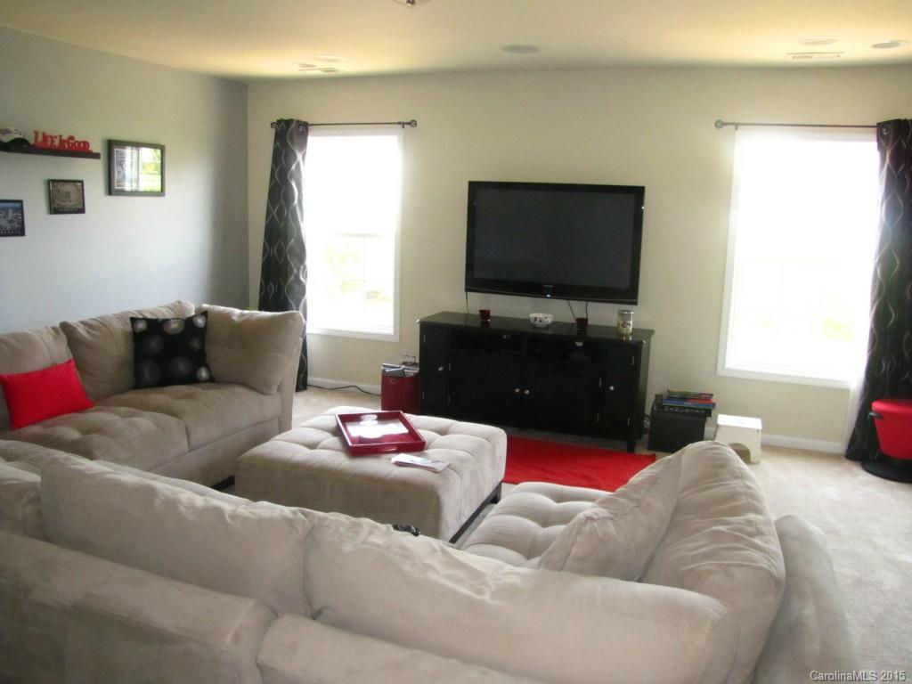 Moss Creek Village - Residential Lease