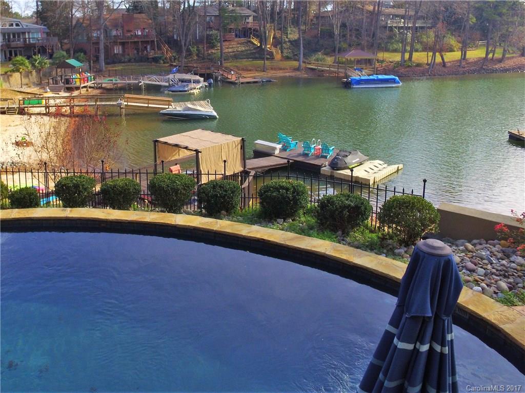 Tega Cay - Residential