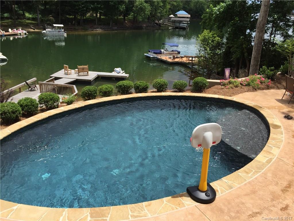 Tega Cay - Residential