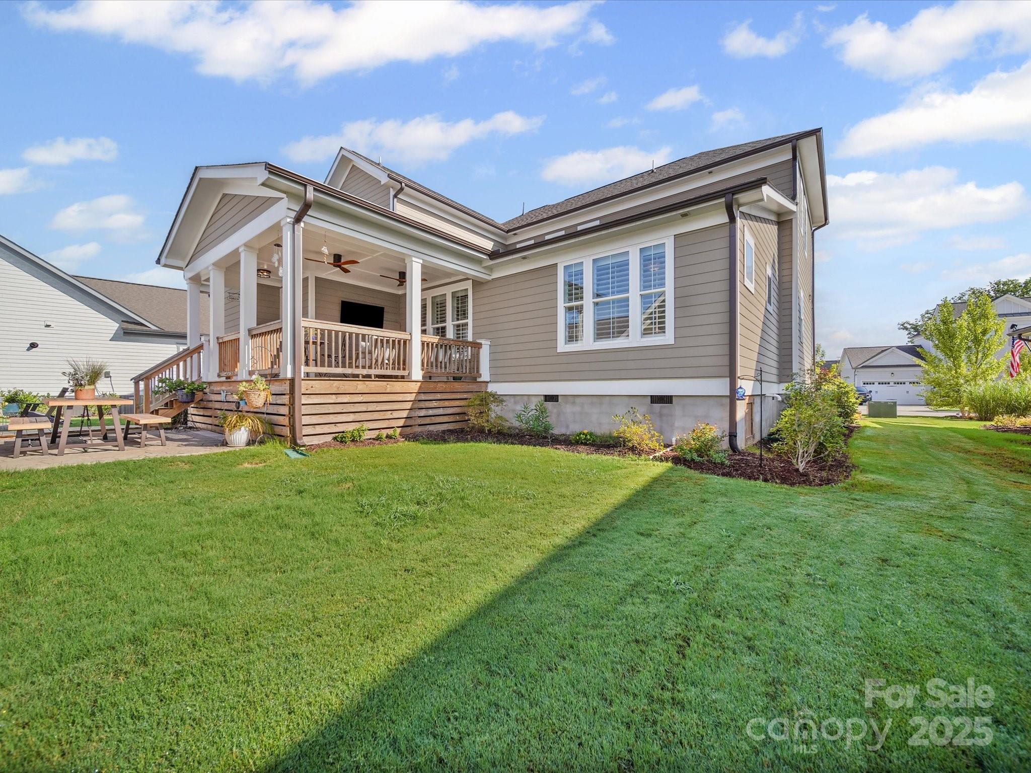 Riverwalk - Residential