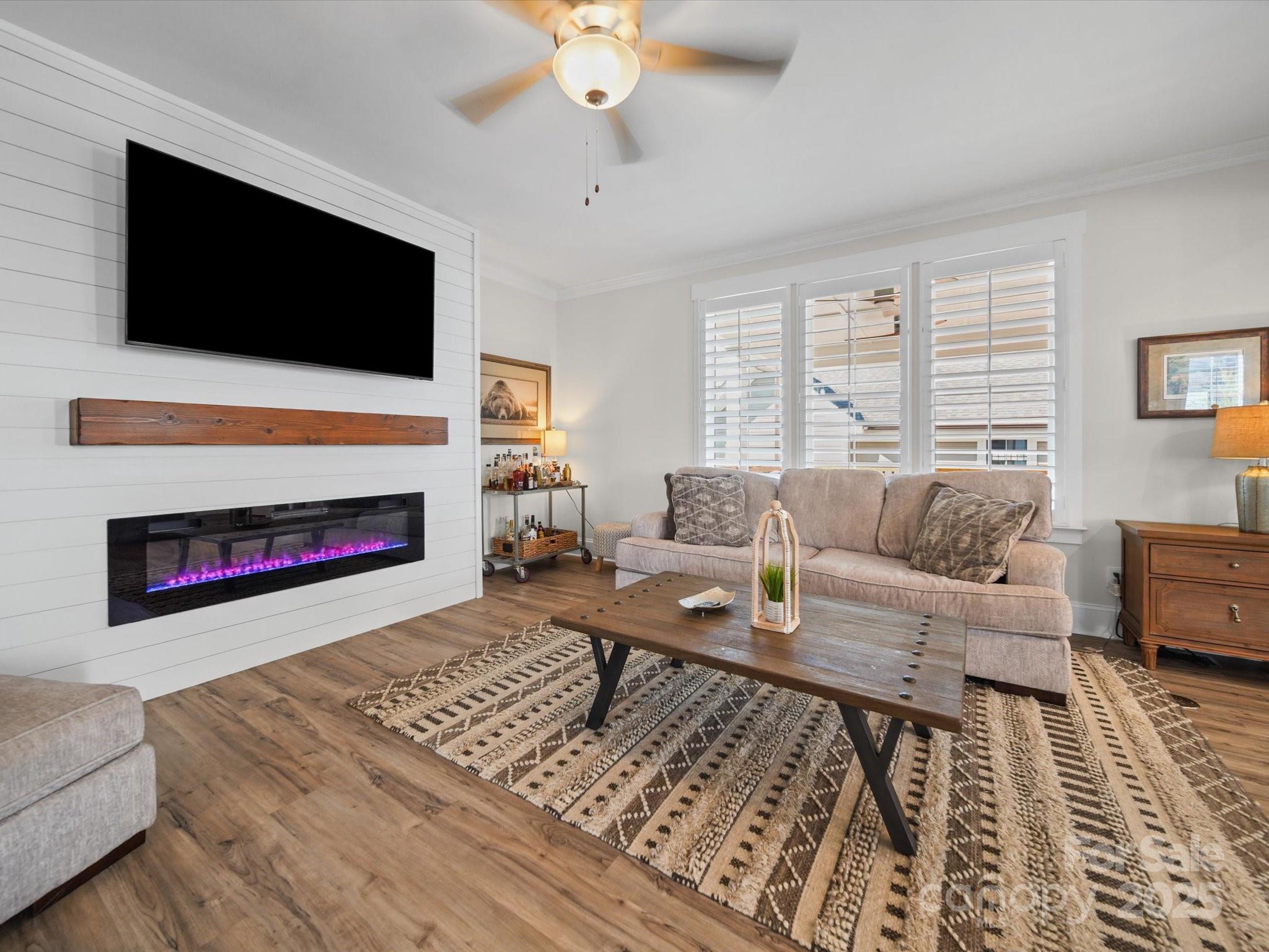 Riverwalk - Residential