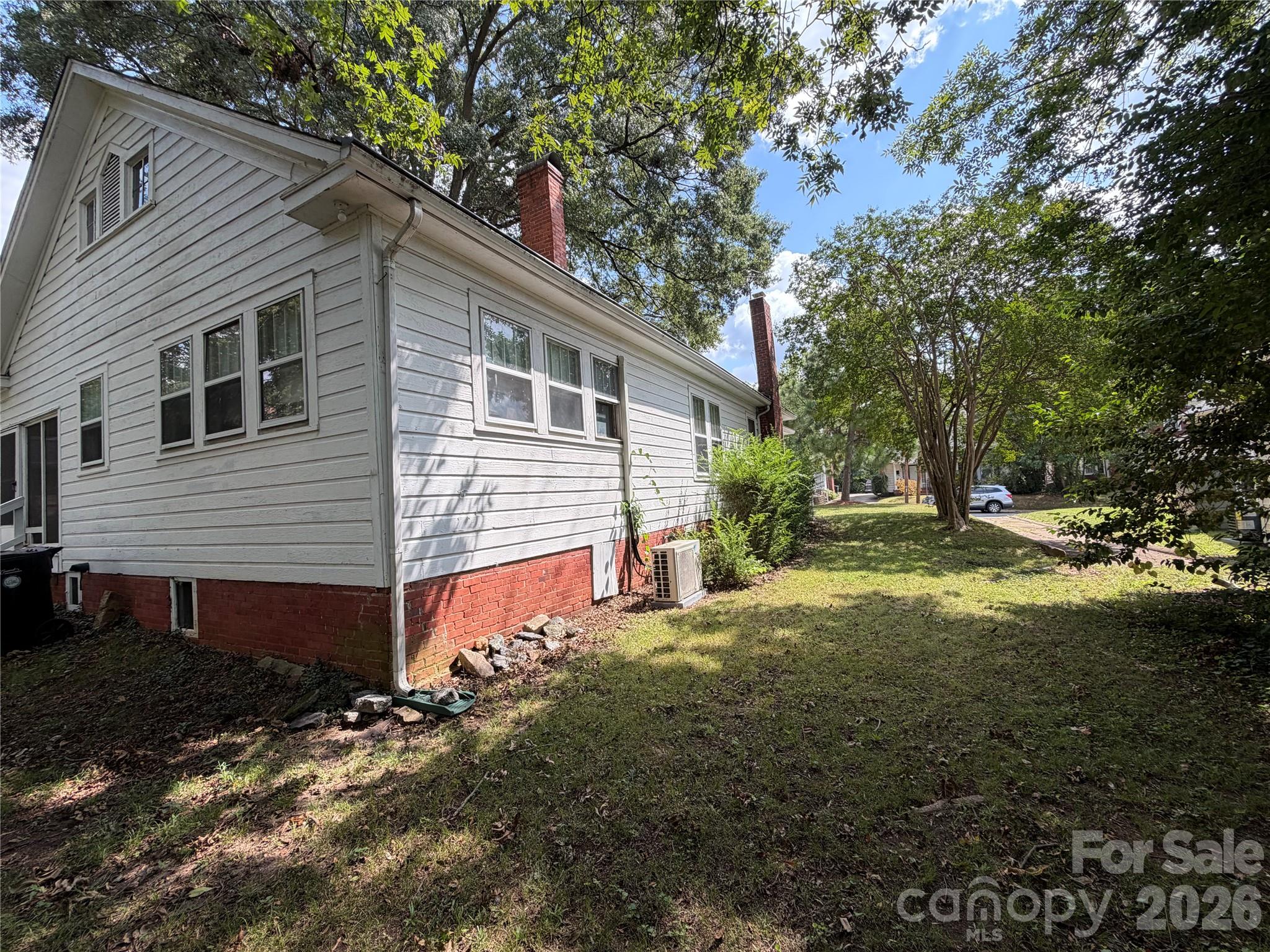 44 Academy Avenue NW
