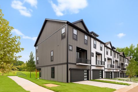 1535 W Rocky River Road Charlotte NC 28213