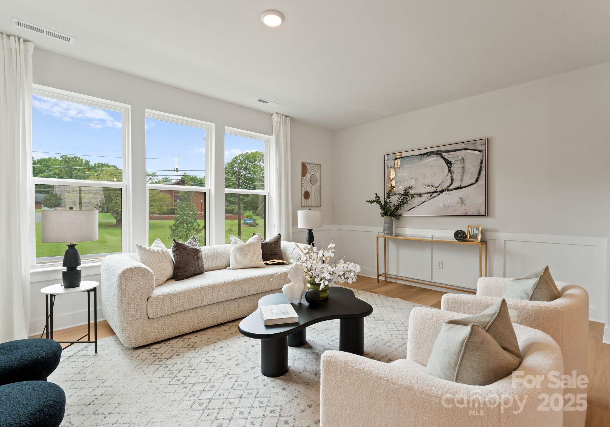 1535 W Rocky River Road