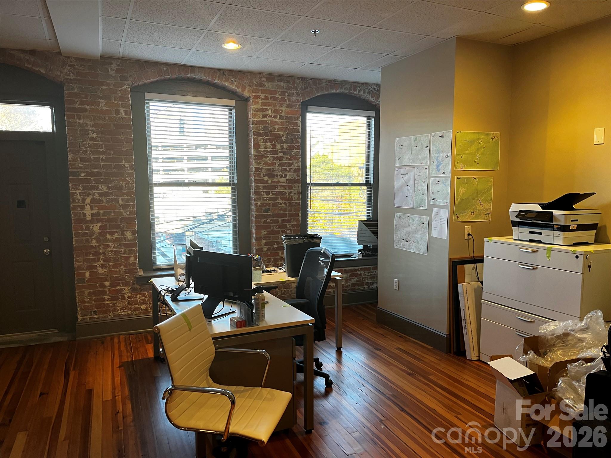 49 Broadway Street 204