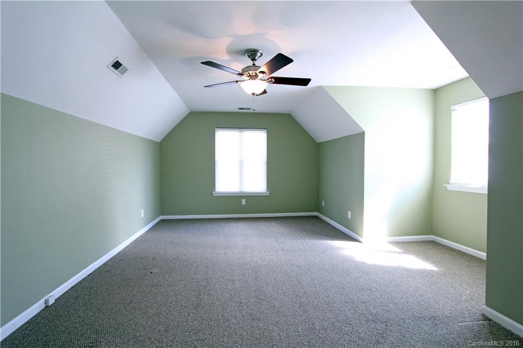 Hampton Ridge - Residential