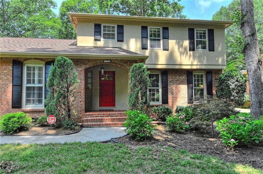 Amazing Cotswold Classic! SHORT Term or LONG Term available!This fully renovated 4BR / 3BA home is designed to accommodate today's active lifestyle. Main floor features elegant formal dining and living rooms, spacious kitchen with SS appliances and gas stove, cozy family room with FP and entertaining bar, private office/guest room and full bathroom. Upper floor features large Master suite, two generous bedrooms and spacious full bathroom. Gleaming hardwoods throughout, freshly painted, move-in ready! Fantastic deck overlooking private wooded backyard. PETS conditional. 
LOCATION: Grocery stores are 1 mile away (Cotswold shopping center,Harris Teeter, new Publix), 4.5 miles to Uptown, 3 miles to Southpark Mall. Excellent Schools, only  5-min drive to Charlotte Country Day, Providence Day, Charlotte Christian and Charlotte Prep Schools.