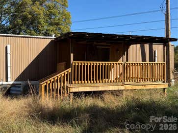 5027 Lineberger Loop Road Denver NC 28037