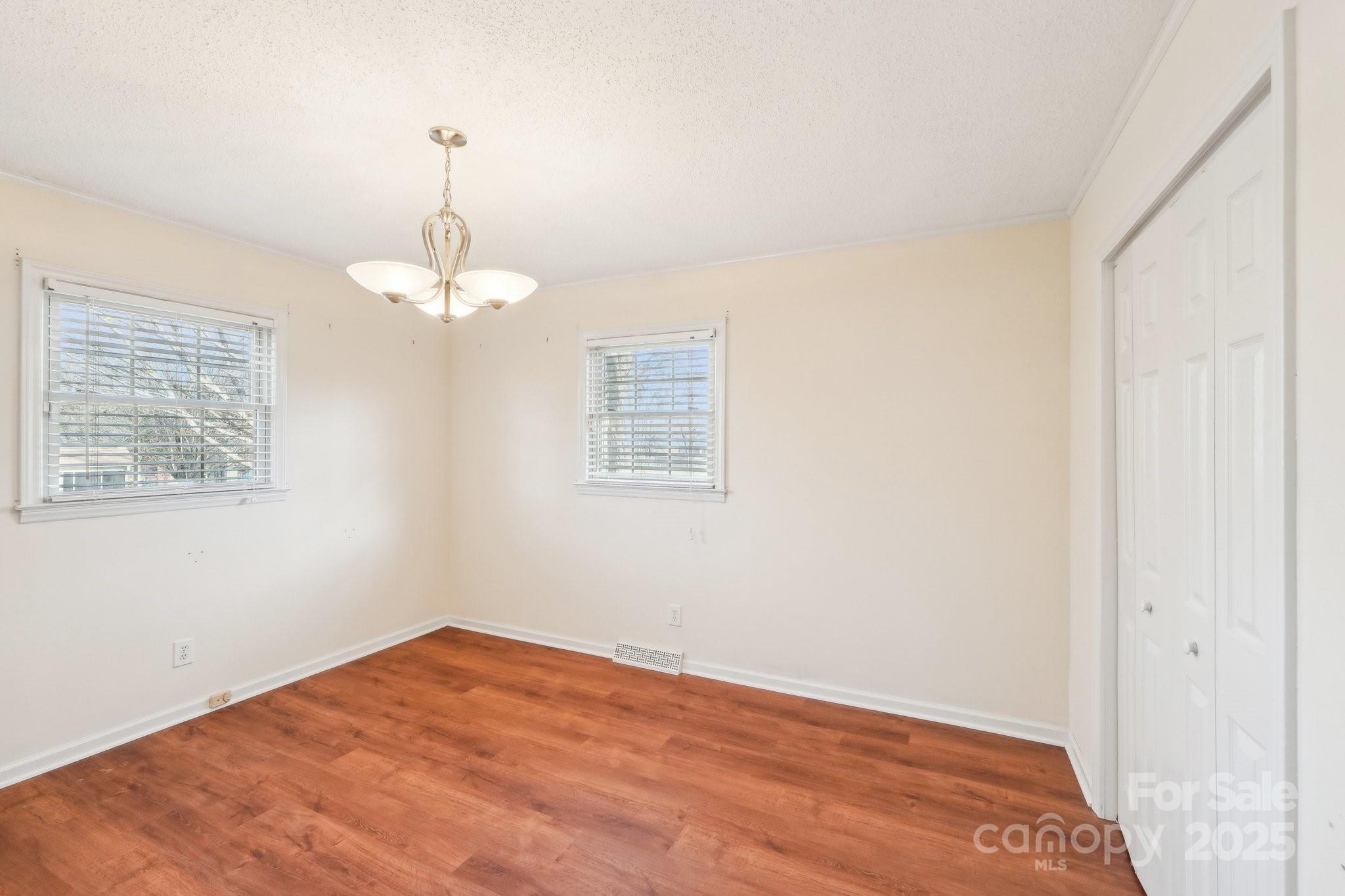 White Plains - Residential