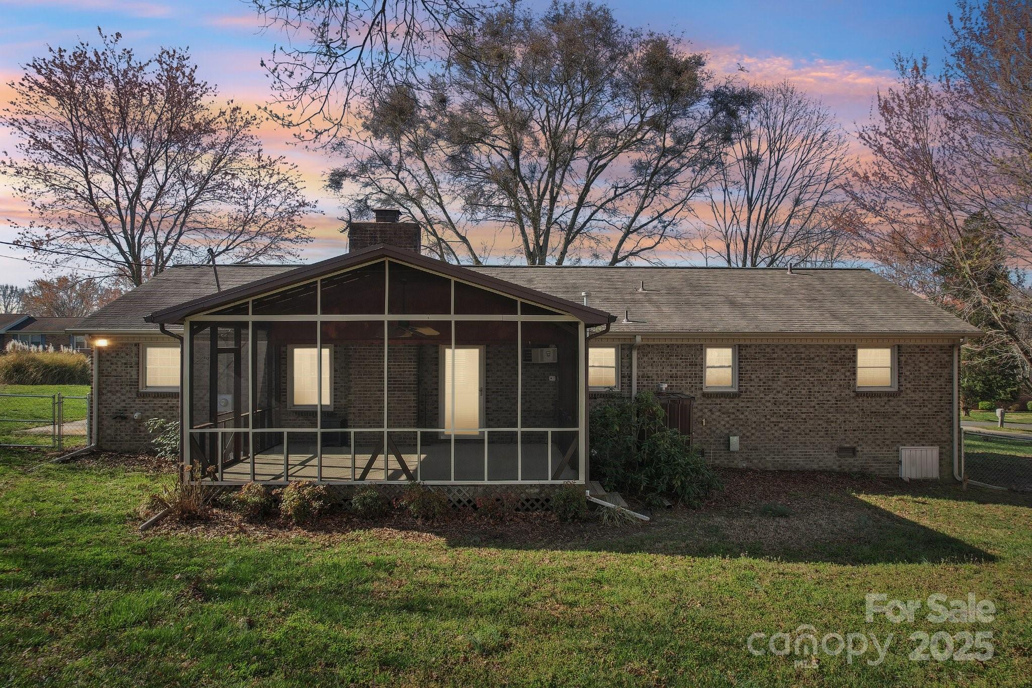 White Plains - Residential