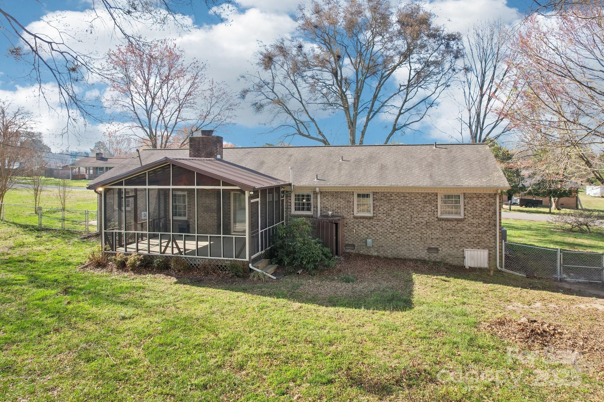 White Plains - Residential