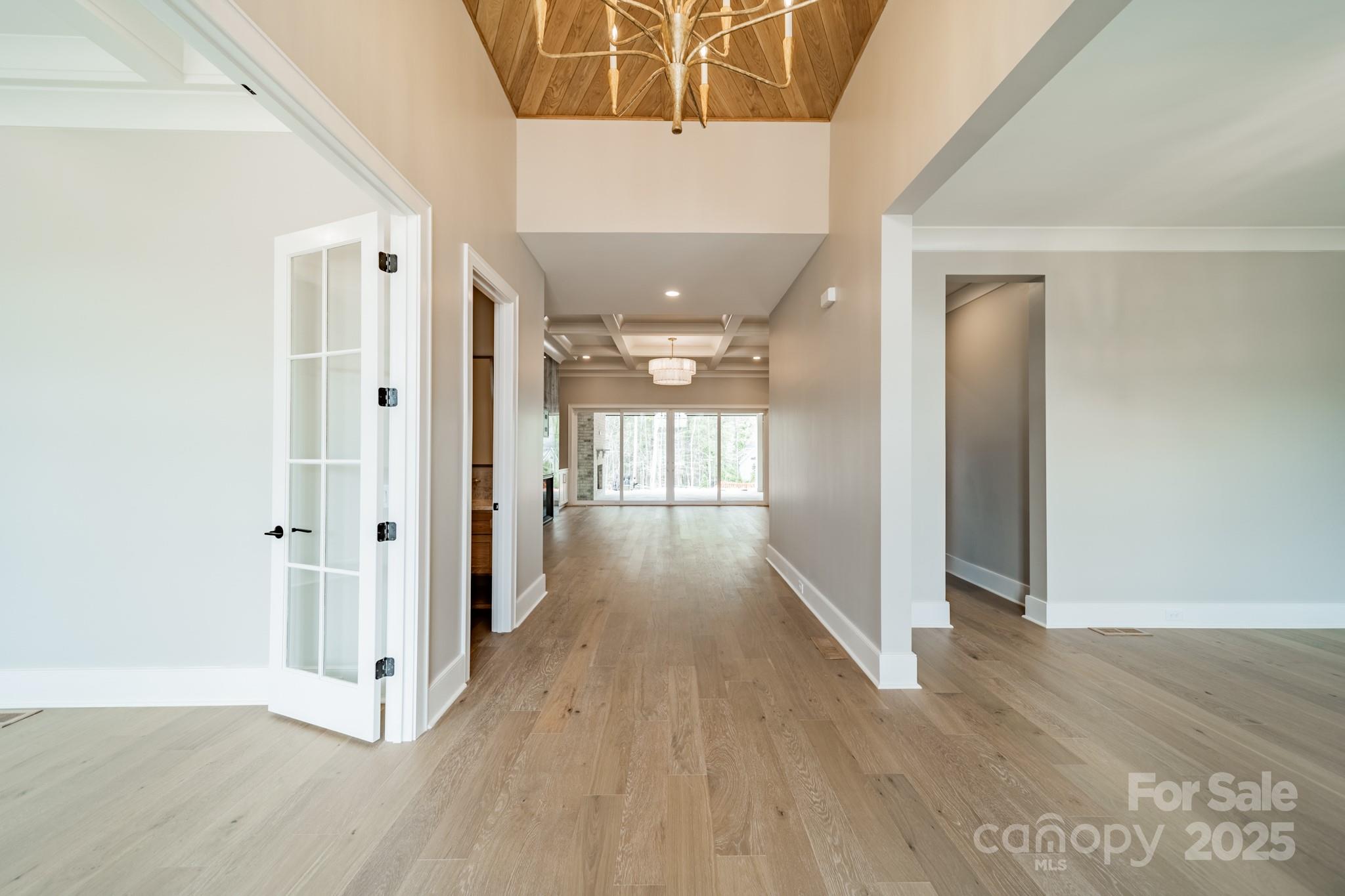 102 Pecan Cove Lane