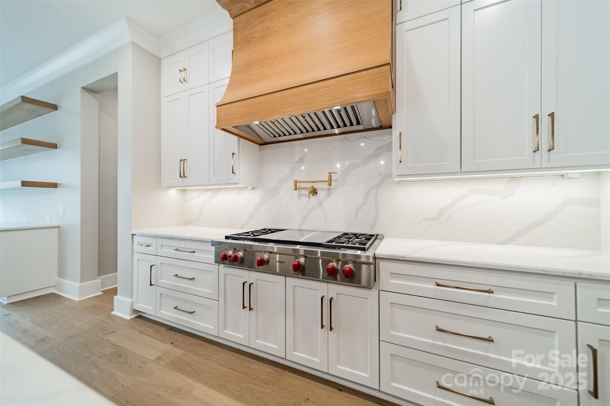 Twin Lakes - Residential