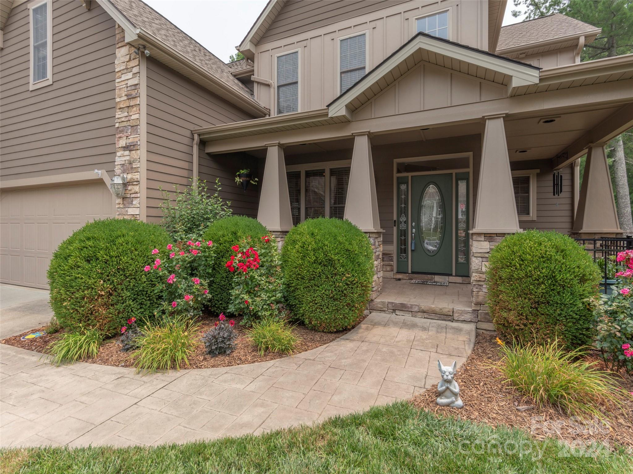 Ledgestone - Residential