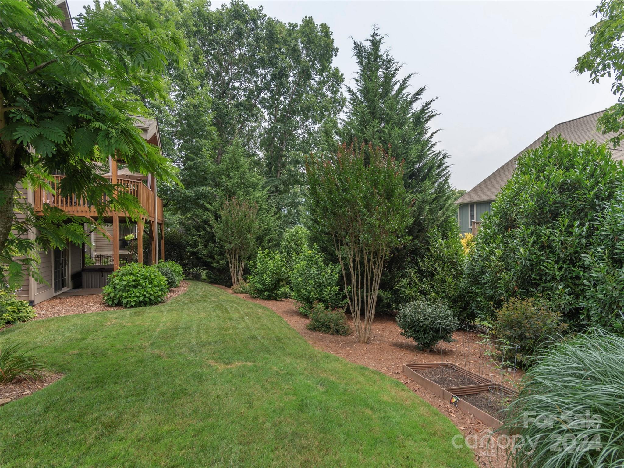 Ledgestone - Residential