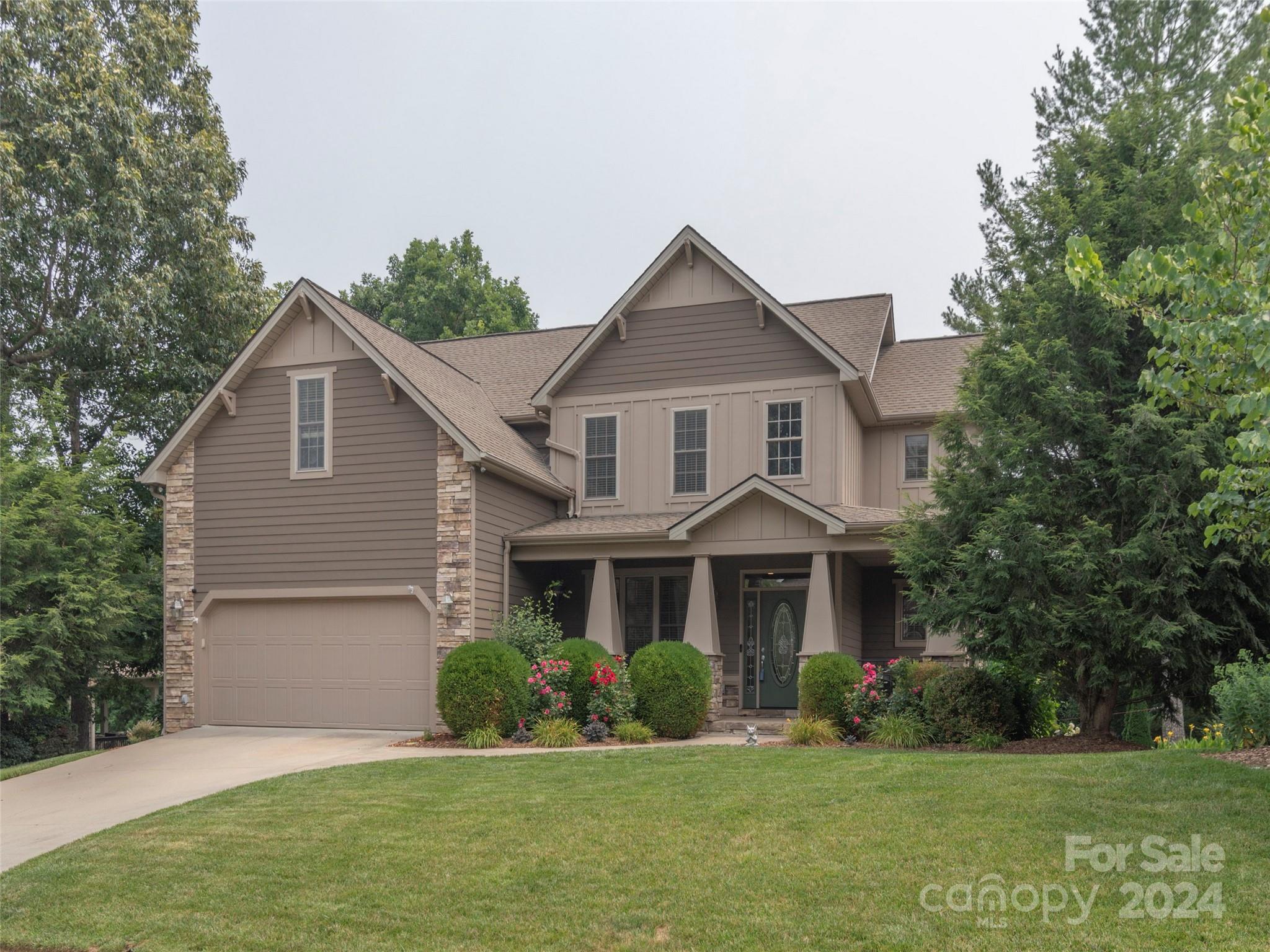 Ledgestone - Residential