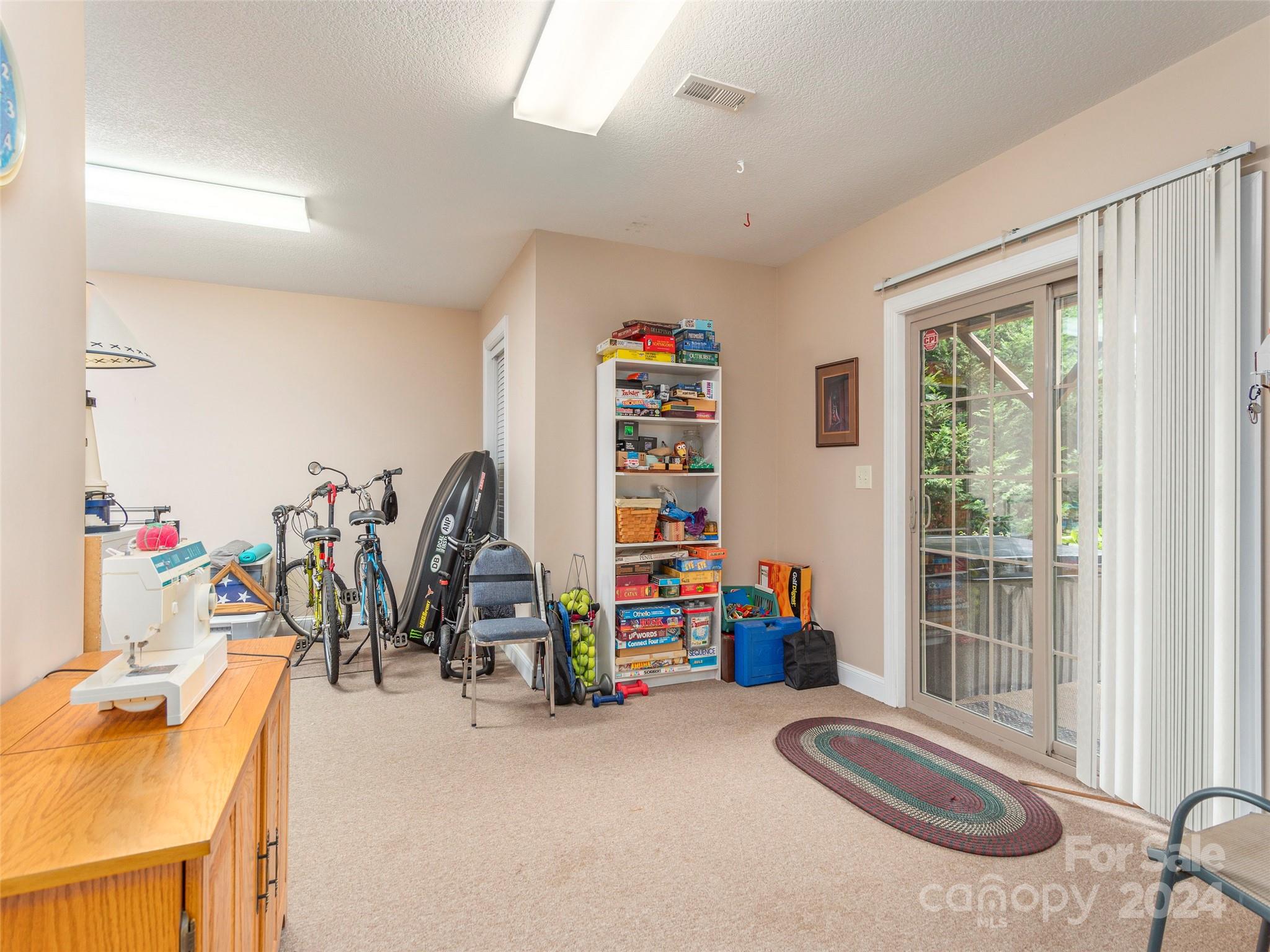 Ledgestone - Residential