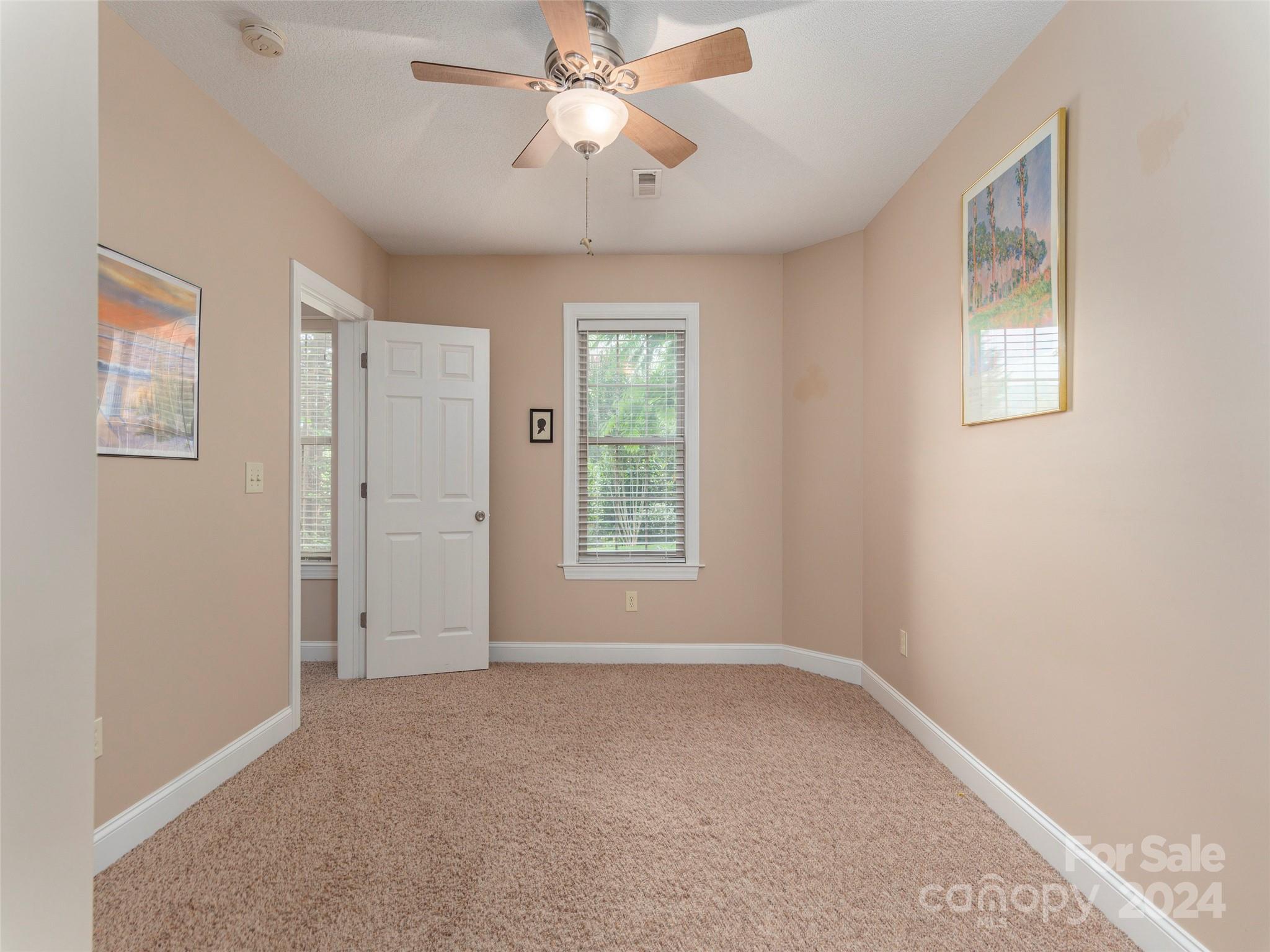 Ledgestone - Residential