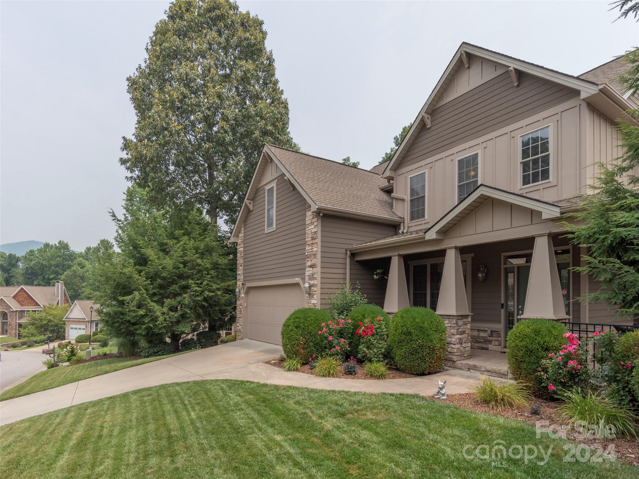 Ledgestone - Residential