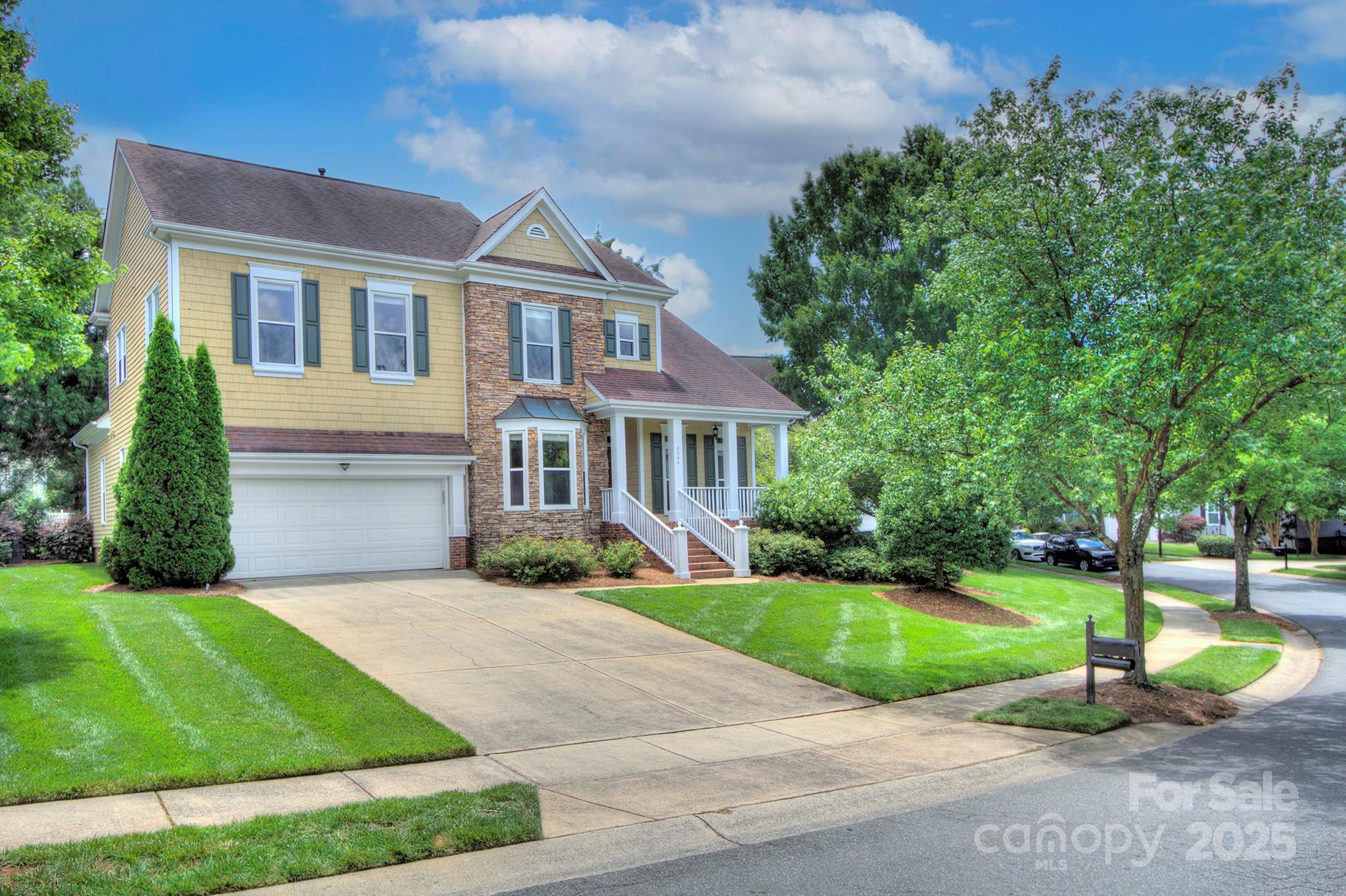 8044 Hawk Crest Court