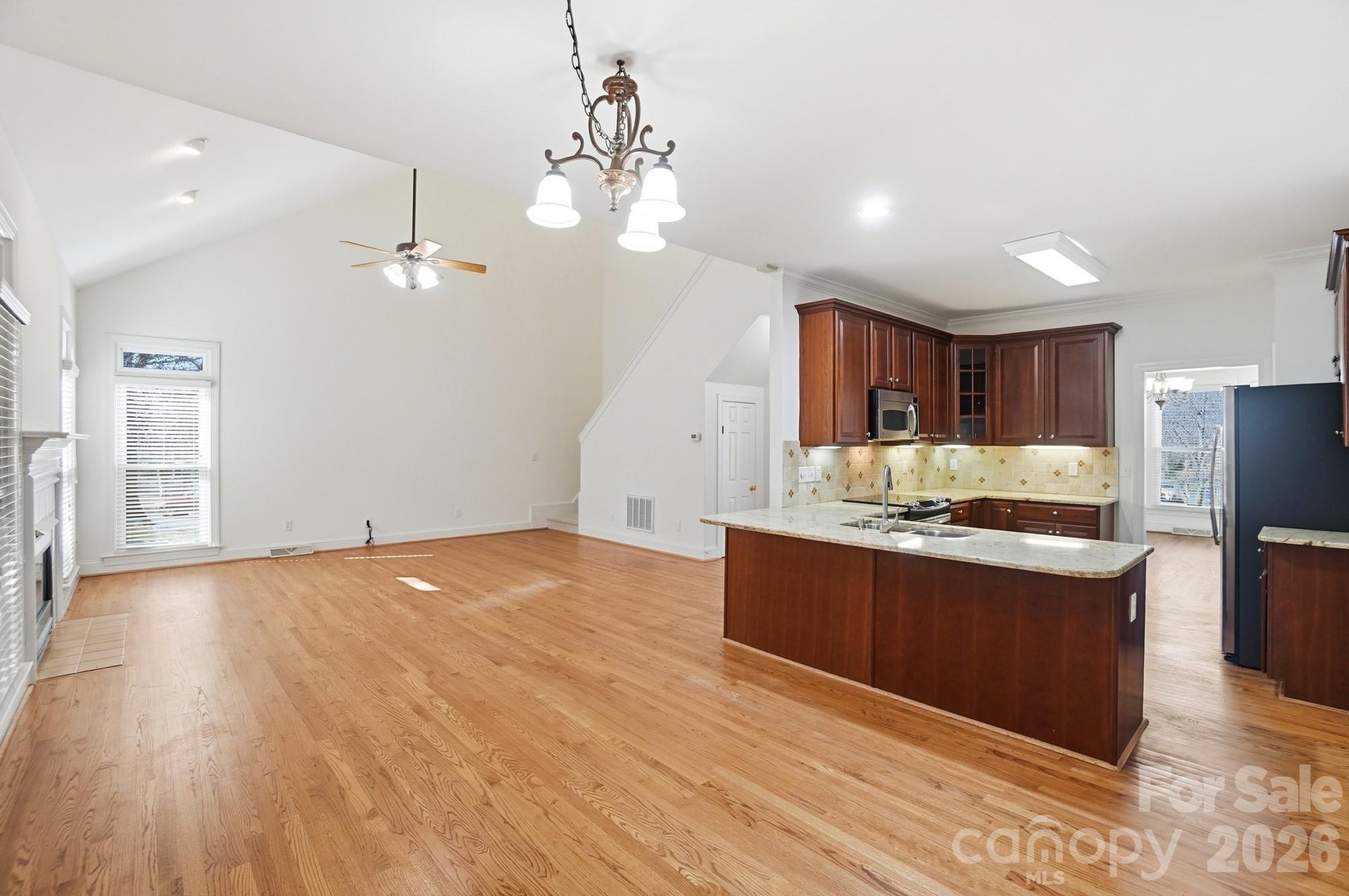 Beverly Crest - Residential