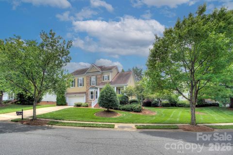 8044 Hawk Crest Court Charlotte NC 28270