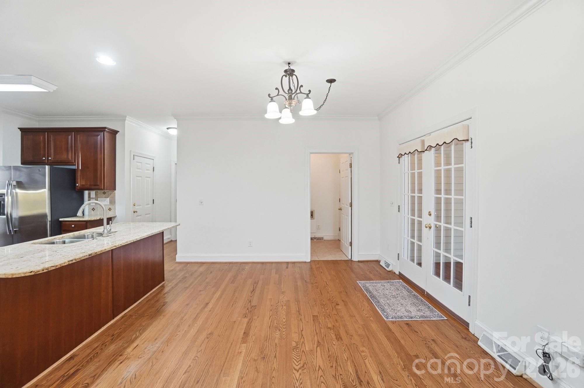 Beverly Crest - Residential